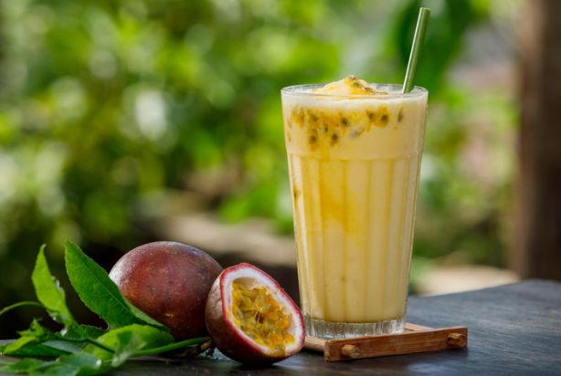 Drinks de ano novo maracujá gelado