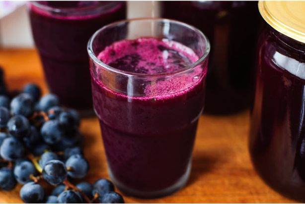 Suco detox de uva com chia