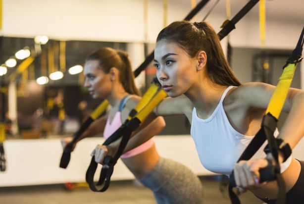 Exercícios com TRX: 3 opções para incluir no treino