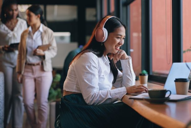 Trabalho híbrido: saiba mais sobre essa prática