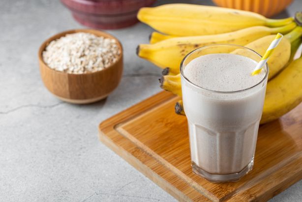 smoothie-de-banana-com-leite