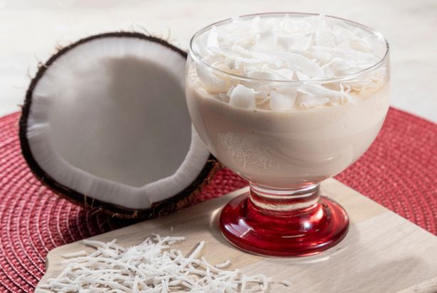 mousse de coco no pote