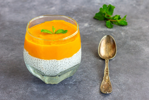 Pudim de chia com manga