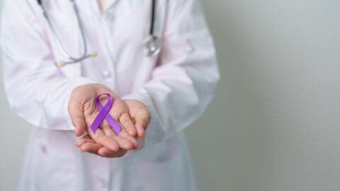 Maio Roxo: quais ações sua empresa pode promover?