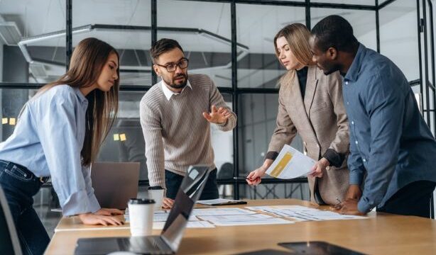 Postura profissional: como desenvolver na empresa?