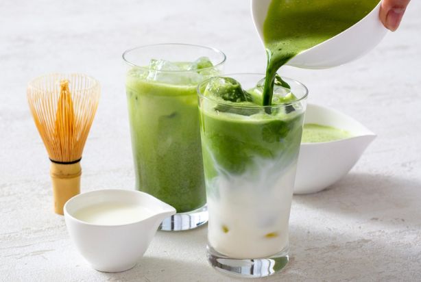 preparar o chá matcha