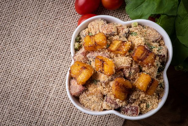 farofa de natal com banana