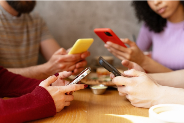 Pessoas sofrendo de alguns tipos de vício