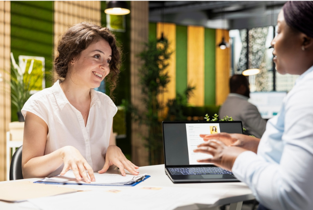 Colaboradoras em período de experiência 