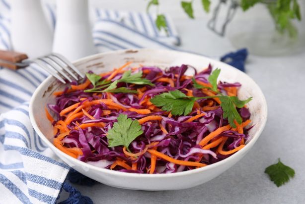 Repolho: veja benefícios e formas de consumir esse vegetal