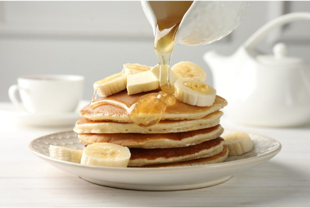 Panqueca de banana: receita fácil com três ingredientes