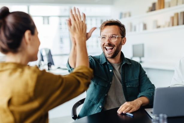 Vestir a camisa: como incentivar o sentimento na empresa
